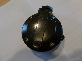 Retro bakelitová zásuvka 400V /4p  nová - 2