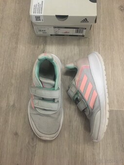 Tenisky Adidas vel. 33 - 2