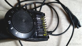Holící strojek Philips Oneblade - 2