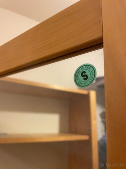 Starší Knihovna Ikea - 2