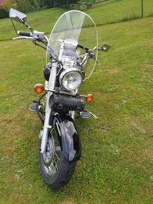 Yamaha Dragstar 650 XVS - 2