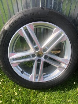 ALU kola AUDI originál - Top stav SUV kola 19" - 2