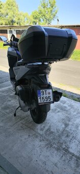 Honda Forza 125, TobBox 2021, modrá - 2