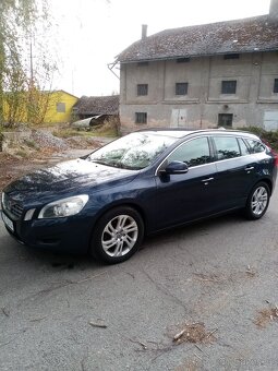 Prodám Volvo v60 - 2