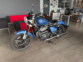 Royal Enfield, Super Meteor 650 - 2