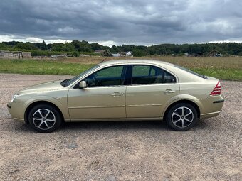 Ford Mondeo 1.8 SCi 96kW benzín, Nízký počet km - 2