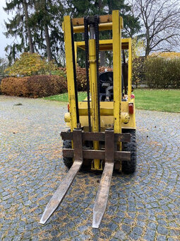 VZV Vysokozdvižný vozík - 2