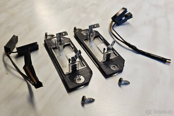 osvětlení SPZ - Ford Focus mk2 combi - 2