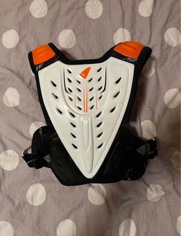 Chránič páteře UFO 160-175cm - 2