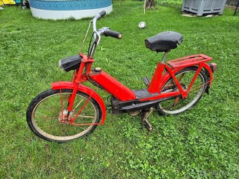 Babetta 228, 1. neodpružená BABETA, 19" kola, červená - 2