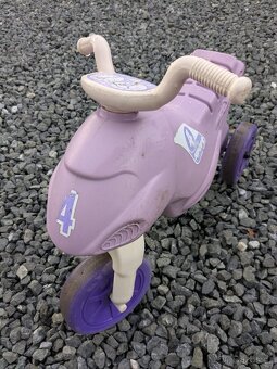 Dětské odrážedlo First Bike - 2