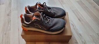 🏃♂️ Altra Lone Peak 9+ M – vel. 44,5 (Dark Shadow) - 2