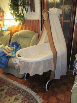 Proutěný XXL  koš pro miminko - 2