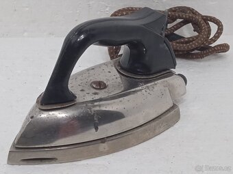 Retro žehlička 220V SSSR 1956 - 2
