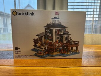 LEGO Bricklink 910040 Kancelář správce přístavu - 2