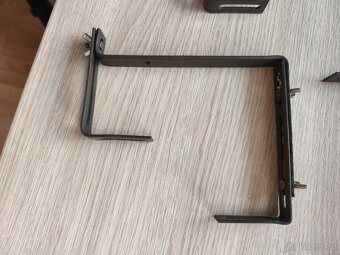 Drzak na truhlik - 2