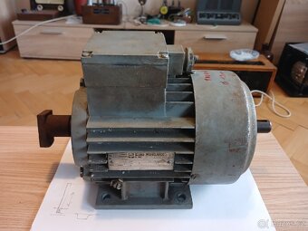 Elektromotor MEZ 750W - 2