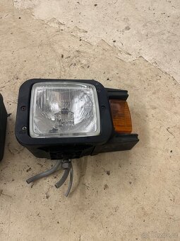 Přední světla Hella - 2