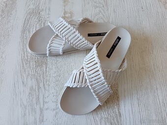 Letní pantofle Melissa - 2