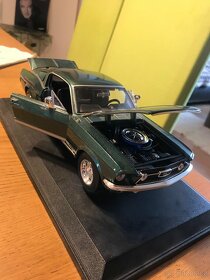 Ford Mustang 1967 model 1:18 - 2