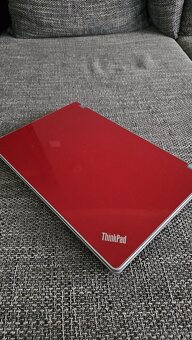 Lenovo ThinkPad Edge - 2