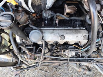T4 motor holý 111kw - 2