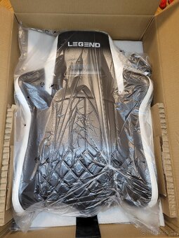 PC Zidle LEGEND - 2