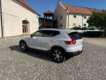 Volvo XC40 D4 Inscription/140 kW/4x4/automat/DPH/ČR/84 tkm - 2