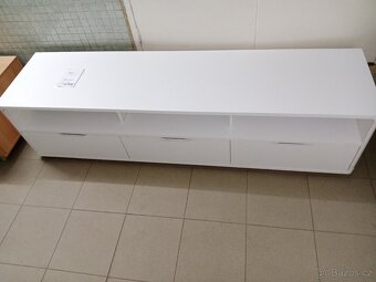 Tv stolek - 2