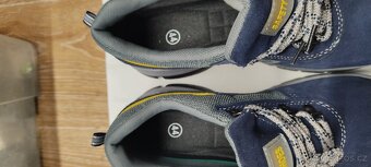 Nové pracovní boty Safety Shoes č.44 - 2