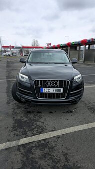 Prodám Audi Q7 4.2TDi V8 250kw facelift - 2