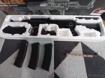 AK-47 CYMA Tactical (CM.028C) airsoft zbran - 2