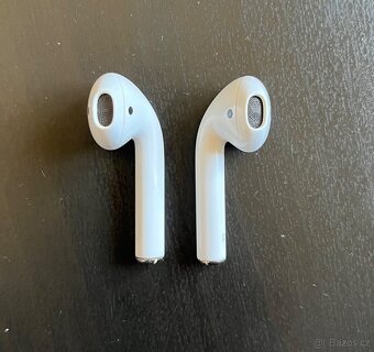Apple AirPods 2019 - 2