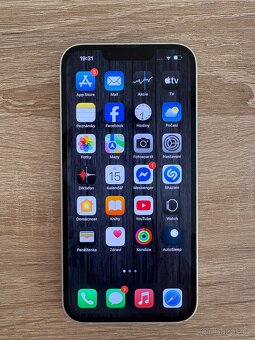 iPhone 13 bílý 128gb - 2