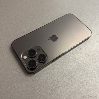 iPhone 13 Pro 128GB graphite, pěkný stav, 12 měsíců záruka - 2
