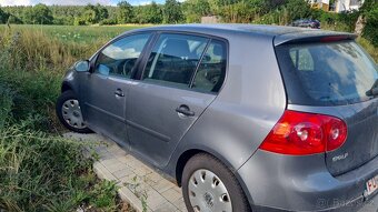 Volkswagen golf V. 1.4 - 2