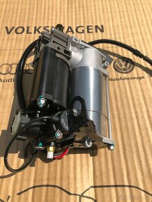 Nový kompresor podvozku Audi A6 allroad C5 4B - 2