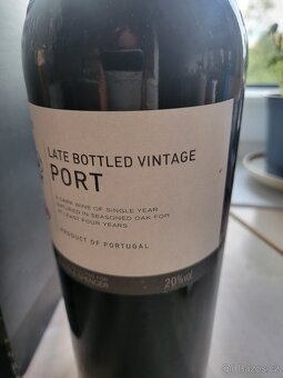 Luxusní portské víno M&S, 750 ml - 2