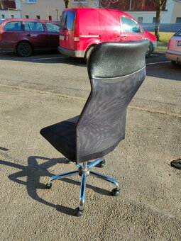 Kancelářská židle - 2