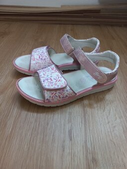 Dívčí sandály Primigi vel. 35 - 2