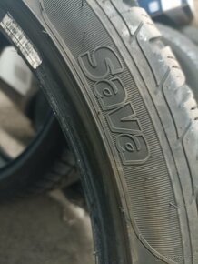 Zimní pneumatiky 225 40 r18 - 2
