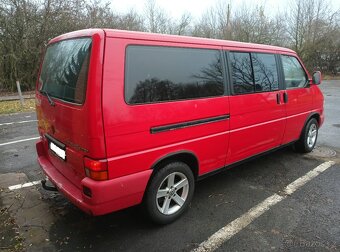 VW Caravelle T4 long 9 mist - 2