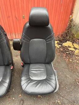 Saab 9-3 Aero OG interiér - 2