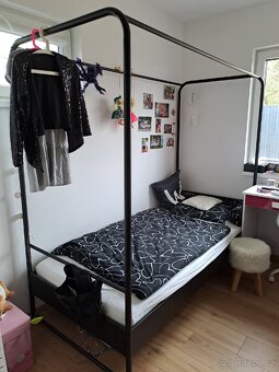 Detska kovova postel s nebesy cerna - 2