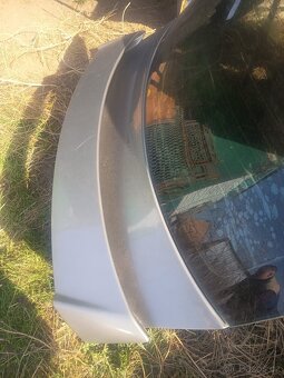 5. dveře na Octavia 2 sedan - 2