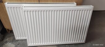 Dva deskové radiátory PURMO typ 11Klasik 900 W - 2