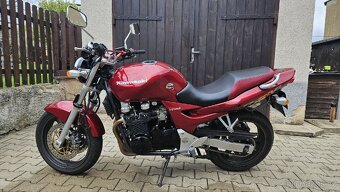 Kawasaki ZR7 r.2000 57kW - 2