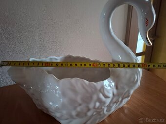 porcelánová labuť - 2