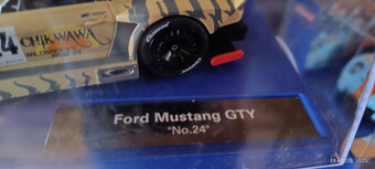 Prodám Auto Carrera D132 - 30975 Ford Mustang GTY No.24 - 2