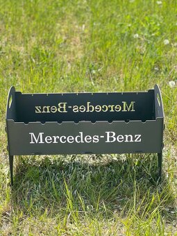 Rozkládací gril Mercedes - 2